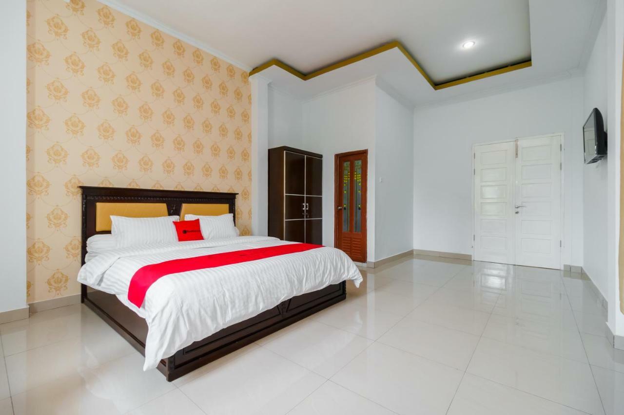 Reddoorz Syariah Near Simpang Sekip Palembang Hotel Ngoại thất bức ảnh